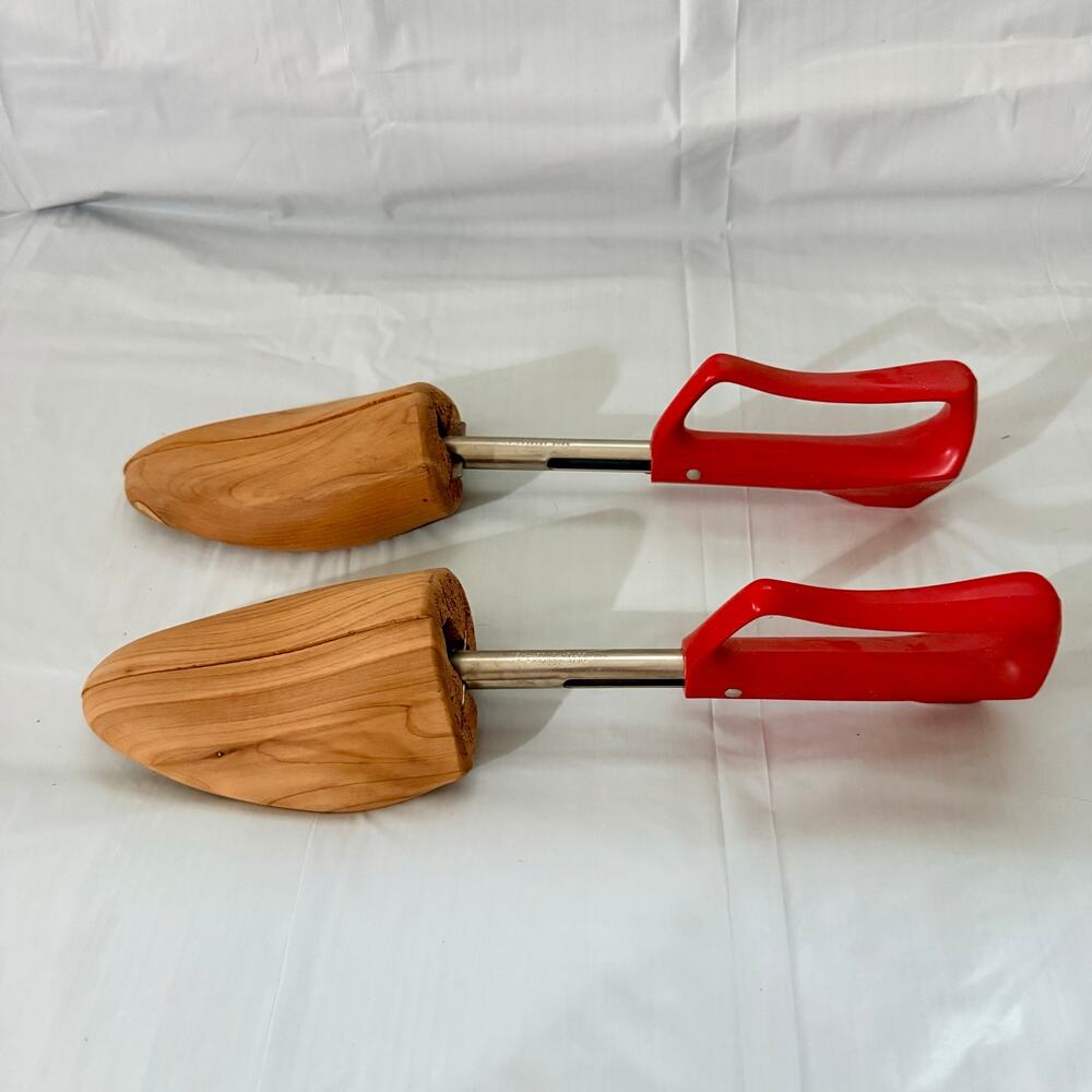 Vintage Florsheim Travel Tree Shoe Keepers Stretchers Cedar Wood